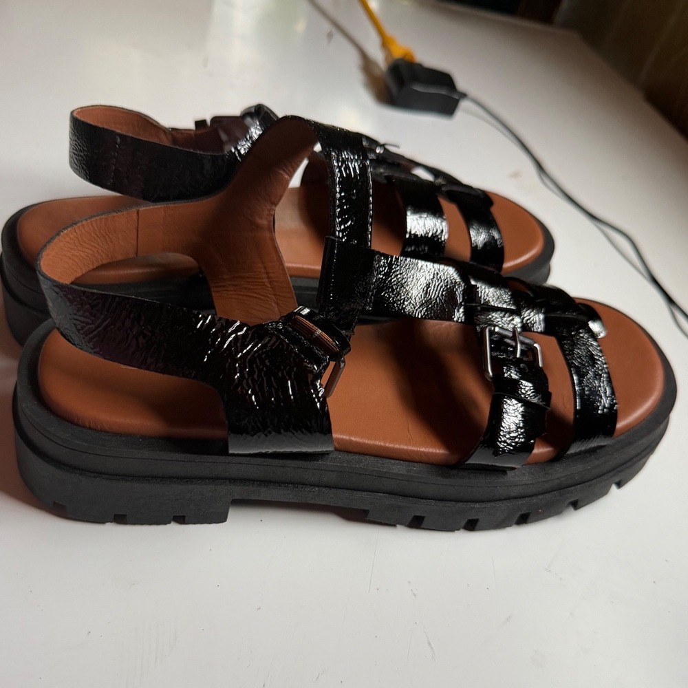 Paez Womens Black Patent Leather Lug Sole Platform Gladiator Sandals Size 8 39
